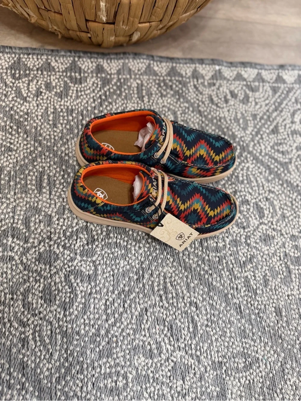 New Ariat Kids' Multicolor Aztec Slip-On Shoes Hilo New with tags size 3